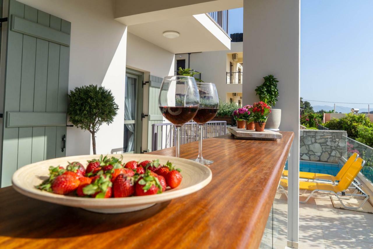 Yachara Villa Kissamos Exterior photo